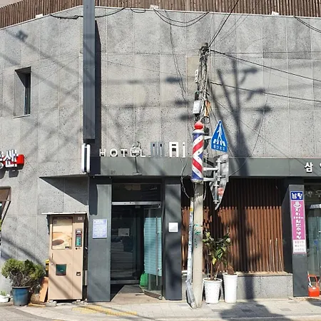 모텔 메이